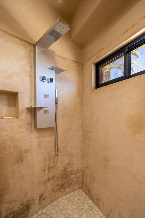 Hotel Hondo ลอส บาร์ริเลส ภายนอก รูปภาพ